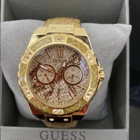 Women’s watch - Picture 2 of 2